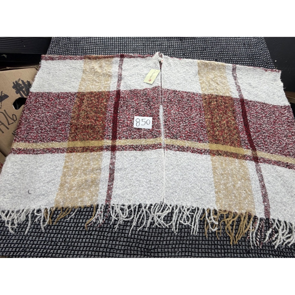 Pinklicious Poncho Women OS Red Plaid New Fringe Open Front Wrap Shawl